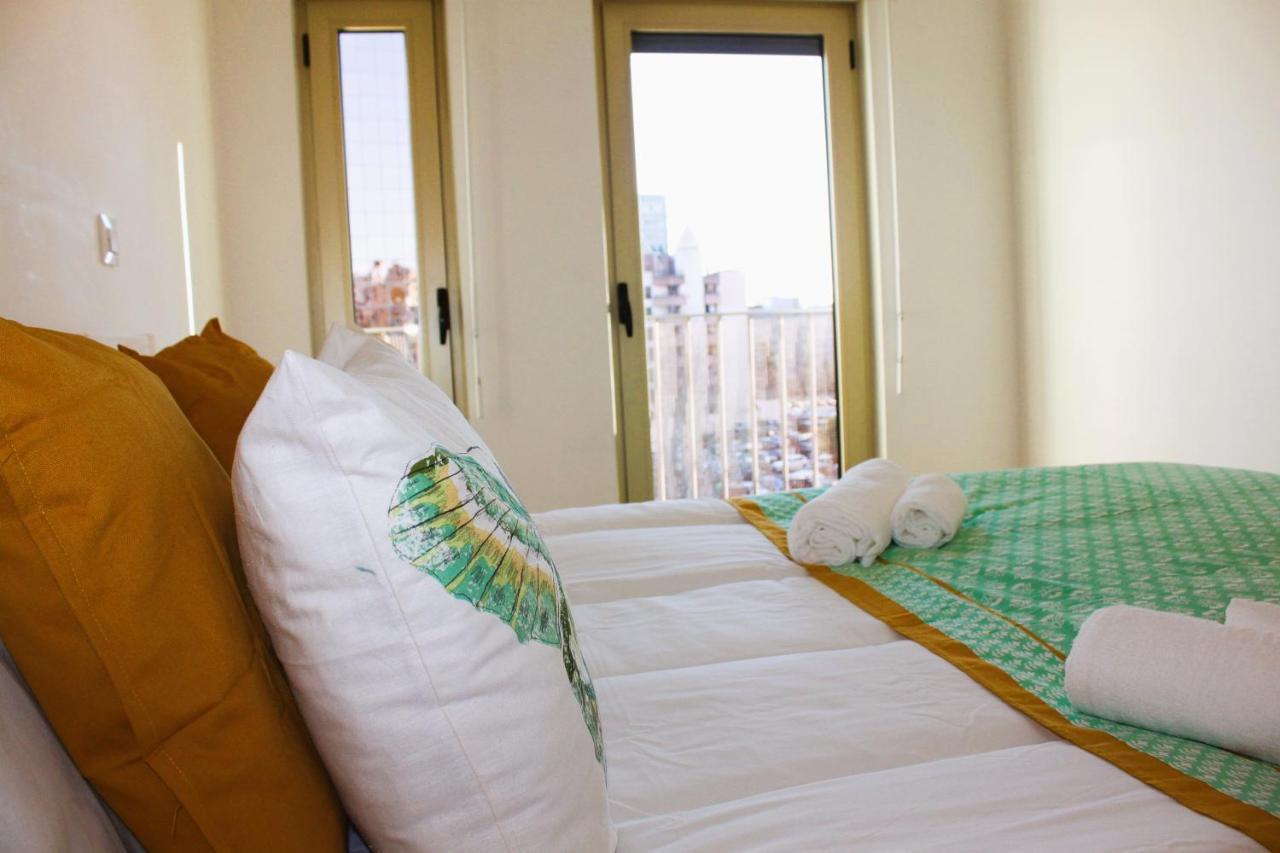5Min Walk From Subway Station & Free Parking Apartment Lisbon Luaran gambar