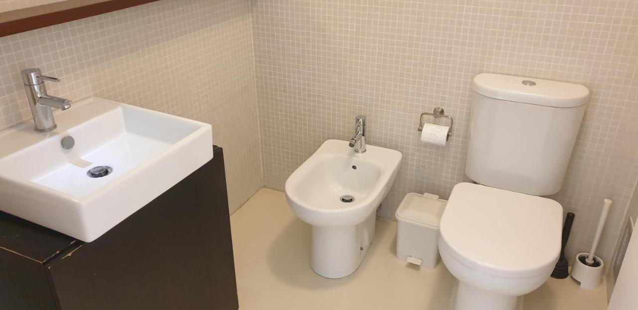 5Min Walk From Subway Station & Free Parking Apartment Lisbon Luaran gambar