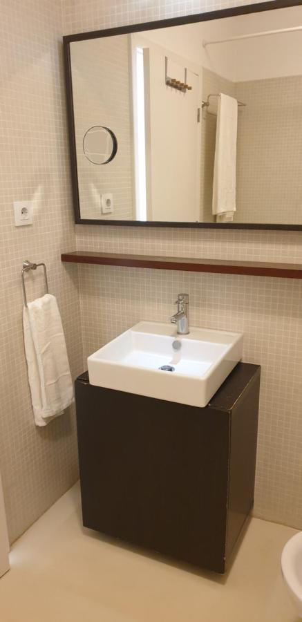 5Min Walk From Subway Station & Free Parking Apartment Lisbon Luaran gambar